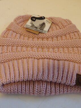 +- CC Exclusive Ponytail Messy Bun Criss Cross Rose Pink Beanie NMT